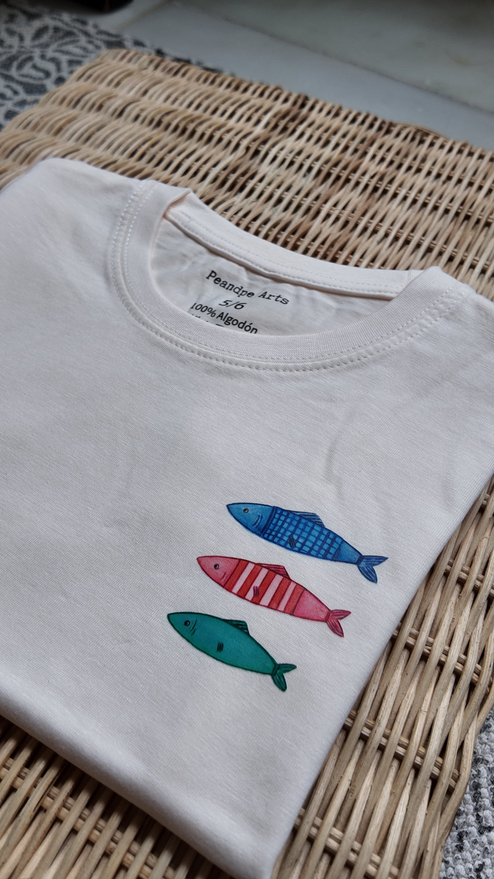 Camiseta Sardinas | PeandPe Arts