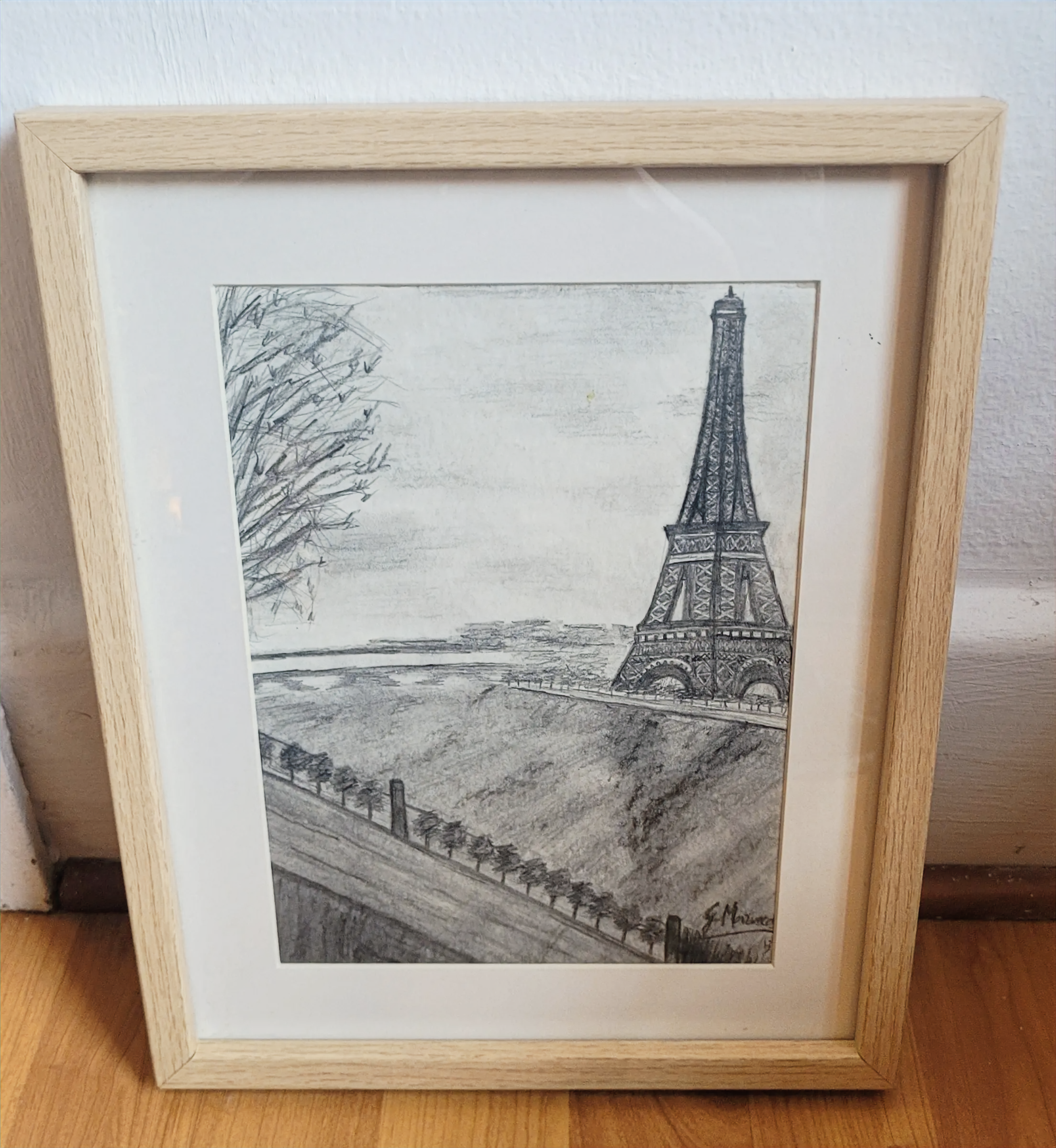 Carboncillo Torre Eiffel